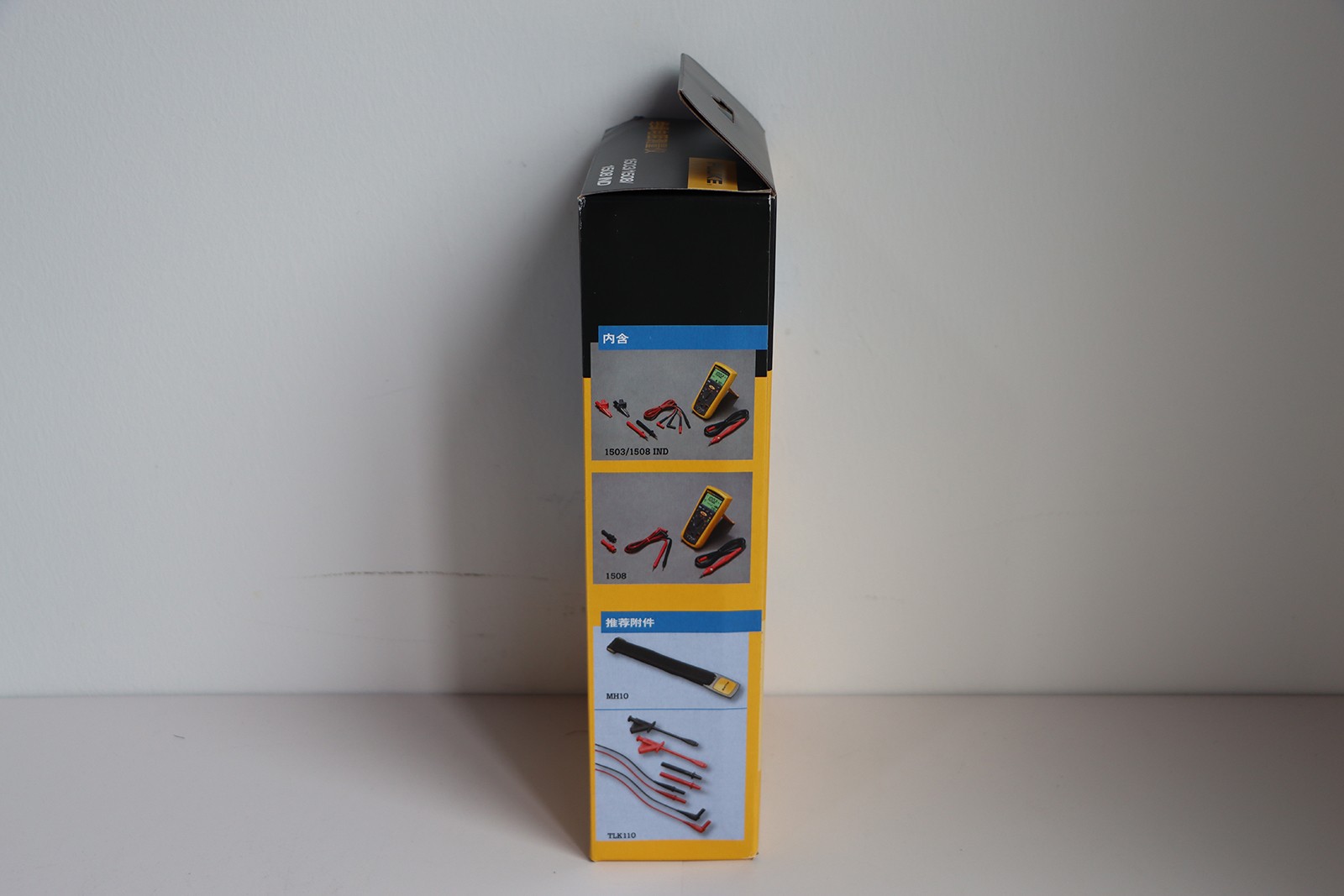 Fluke 1503 Digital Insulation Resistance Meter Megger 2000 MΩ Backlight CAT IV