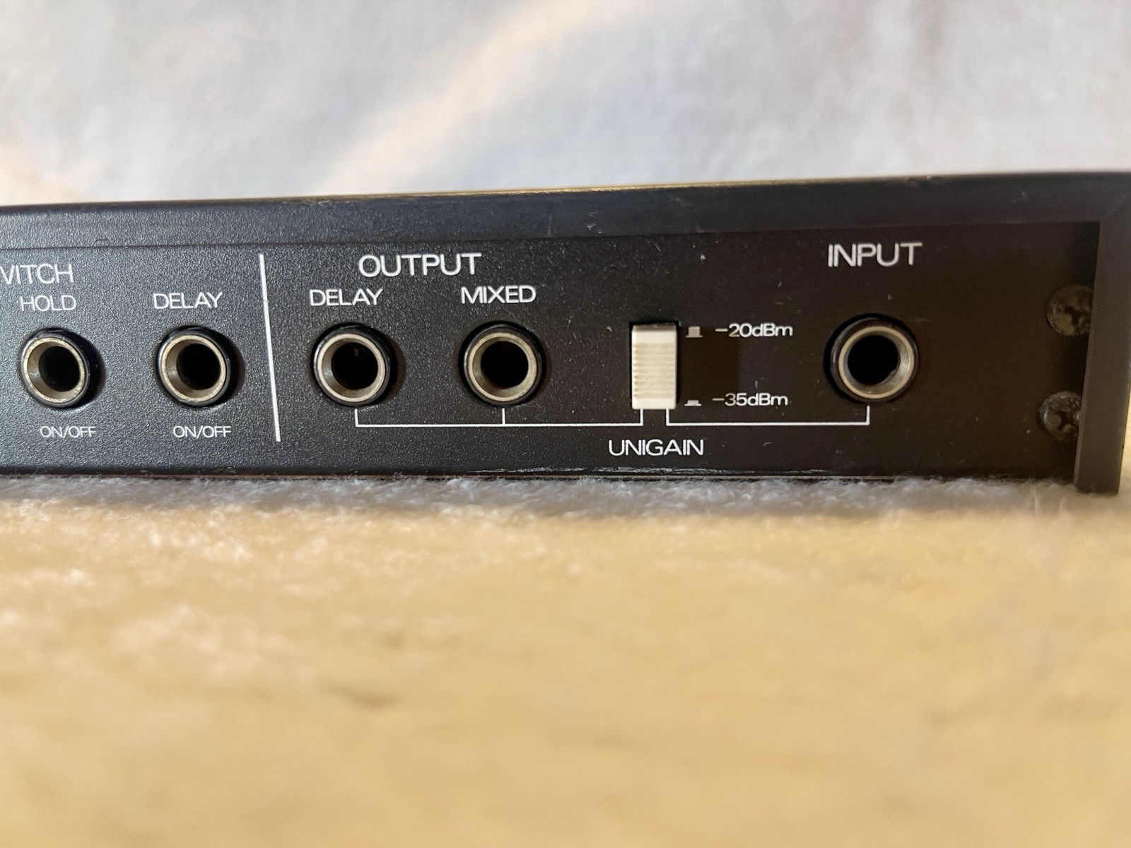 Roland SDE-1000 Digital Delay Effects Processor With Tap Pedal