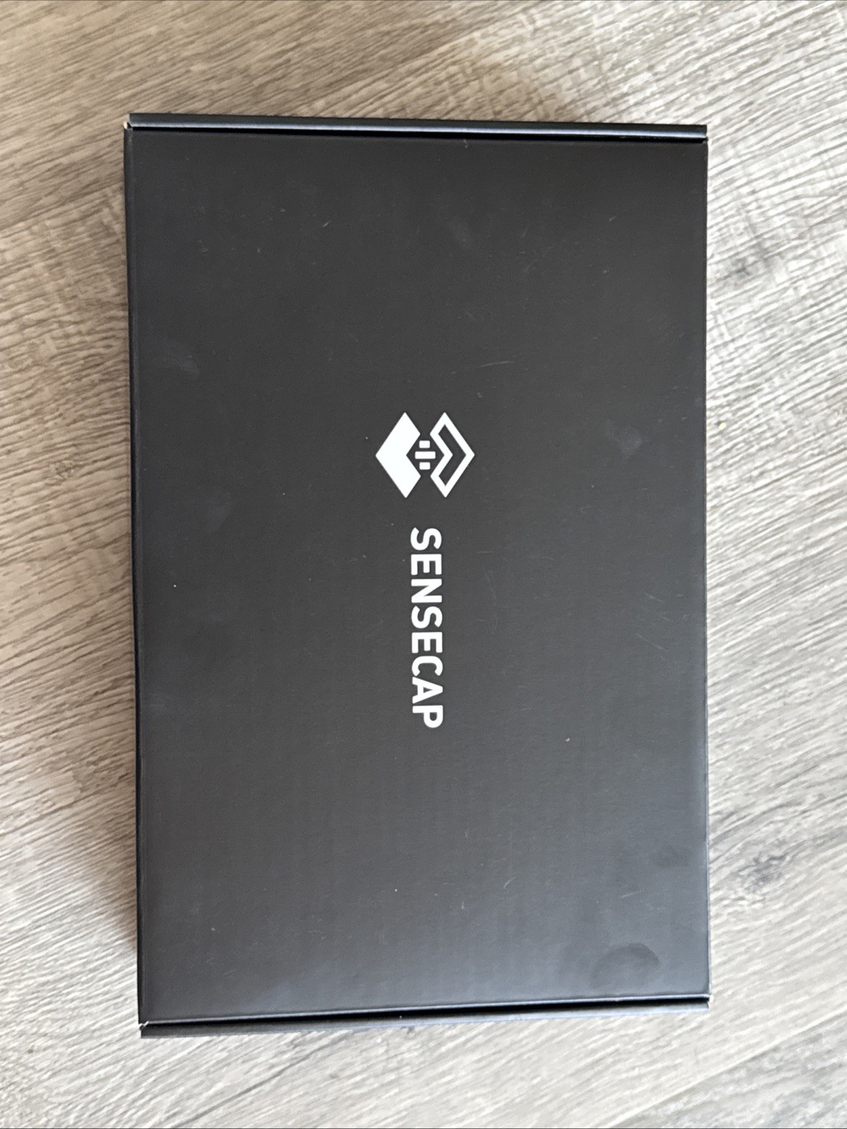 SenseCAP M1 LoRaWAN Indoor Gateway HNT Miner