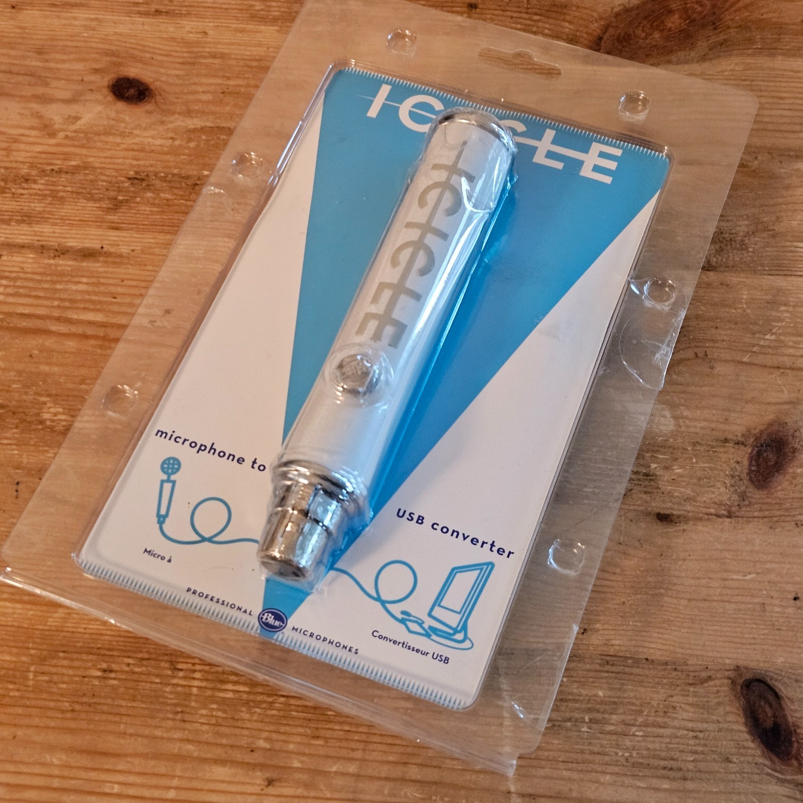 Used Blue Microphones Icicle USB Audio Interface, USB/XLR Phantom Power Portable