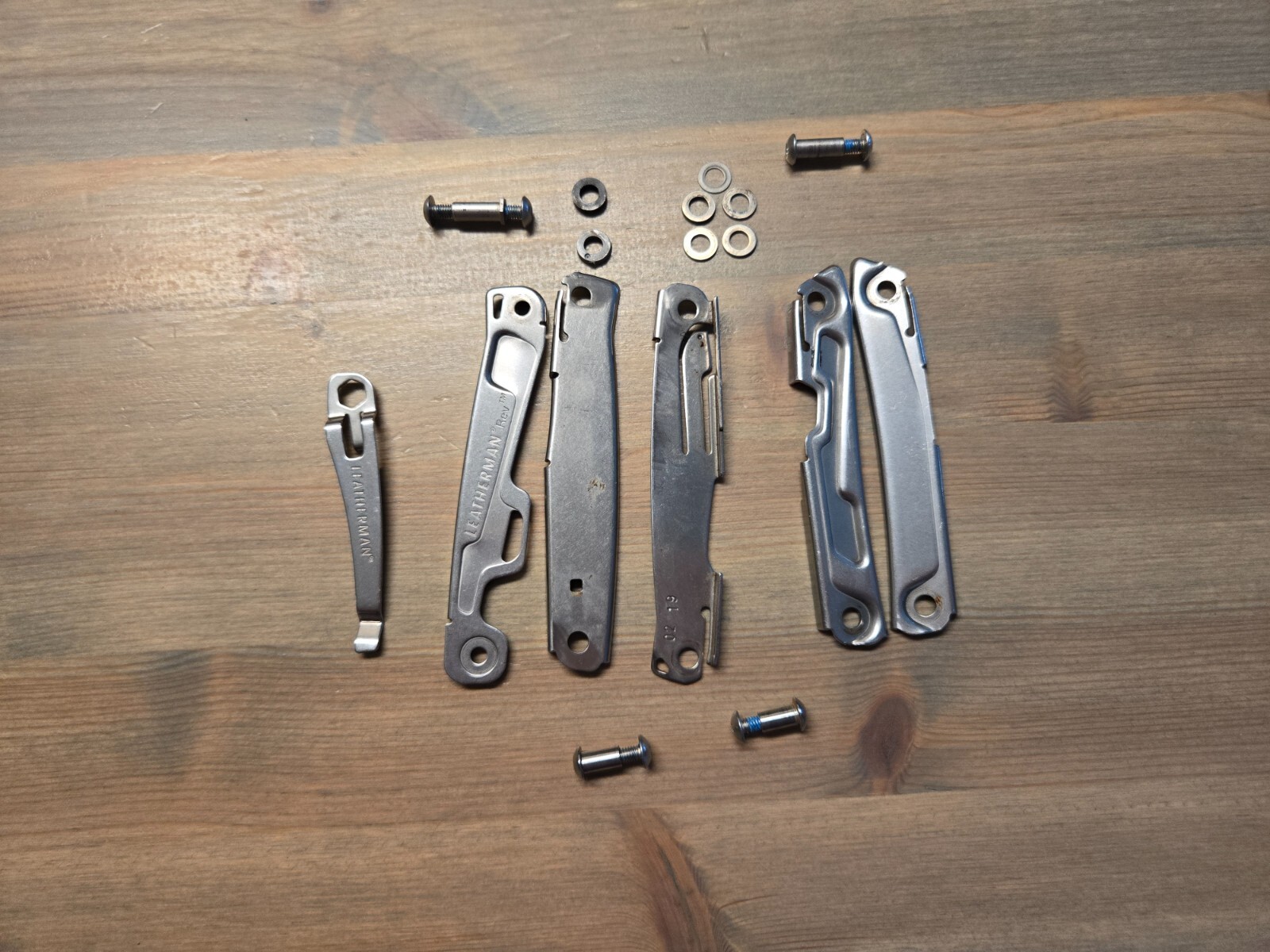 Parts from Leatherman Rev Multitool (Select part from pulldown list)