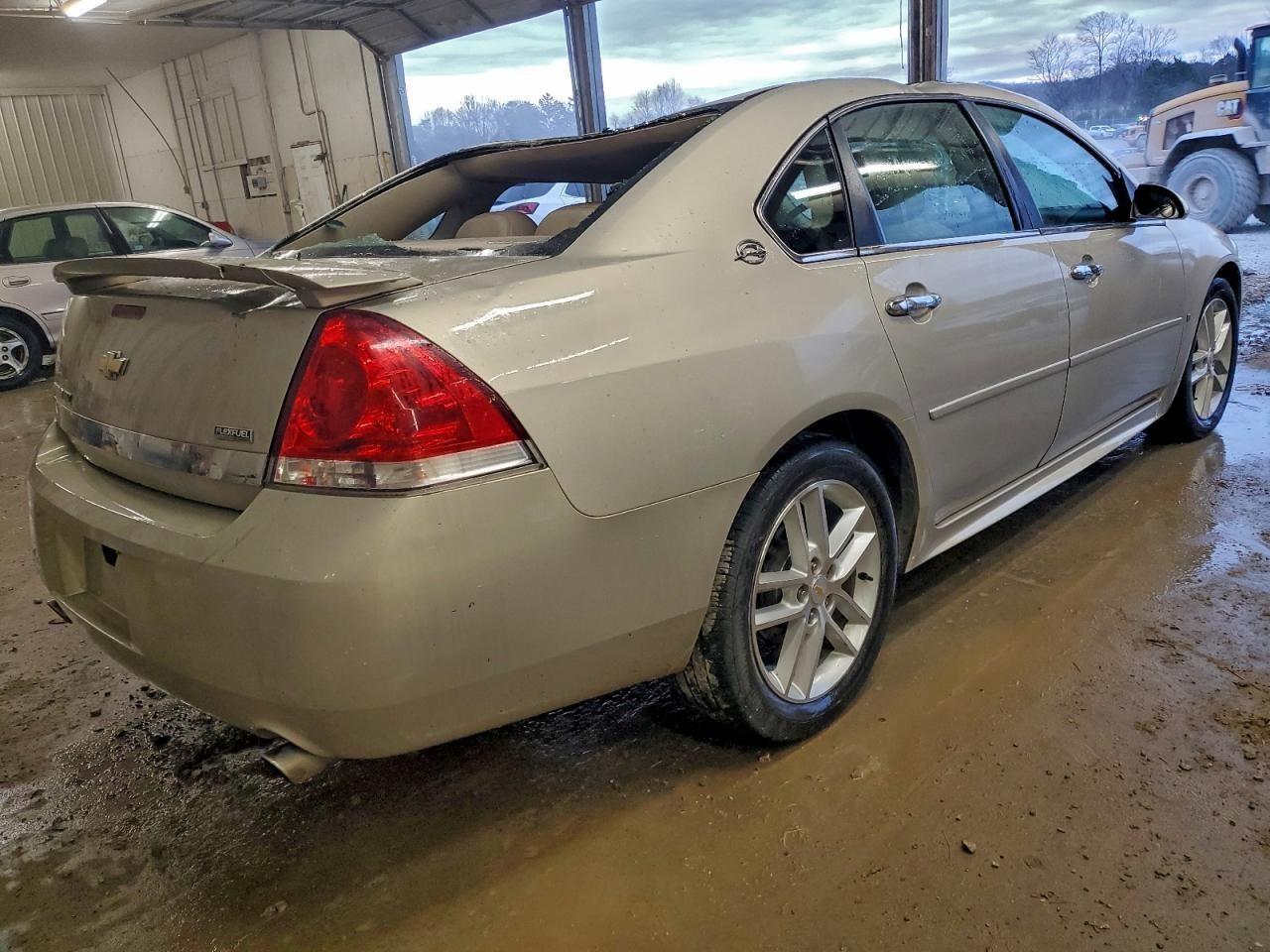 Used Floor Jack fits: 2009 Chevrolet Impala Grade A