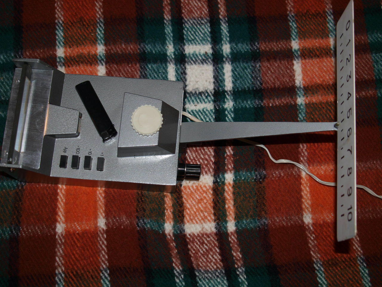VINTAGE SOVIET USSR REFLECTING SCALE GALVANOMETER 1976