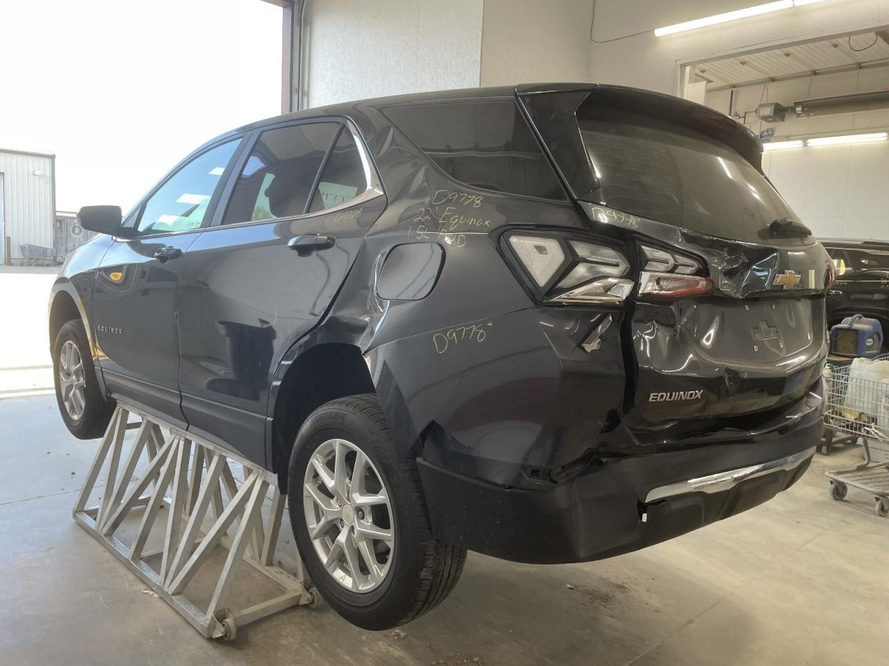 Air Shutter Without Engine Block Heater Lower Fits 22-24 EQUINOX 1069747