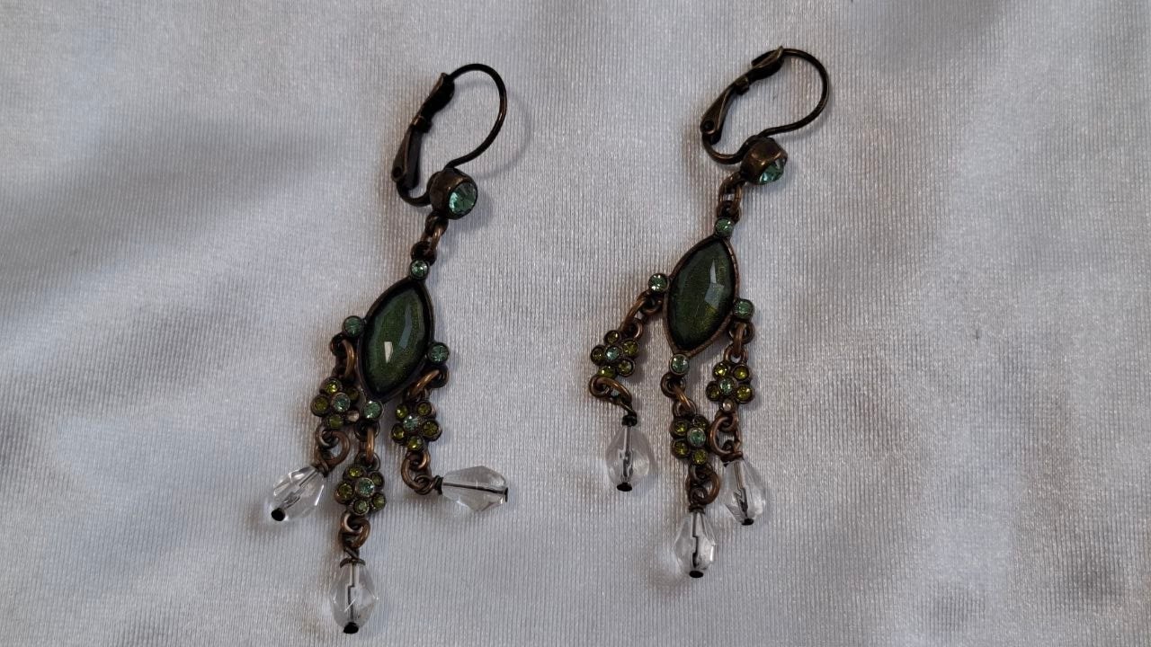 Vintage A&C Norway Green Crystal Dangle Earrings