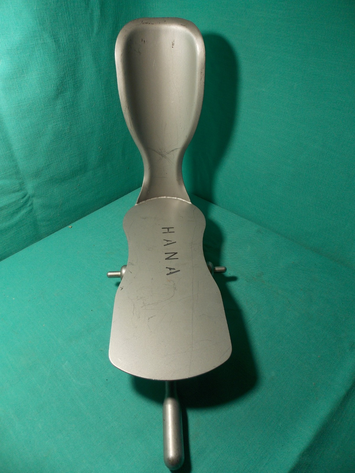 HANA SURGICAL OPERATING FOOT REST (LAM-4118)