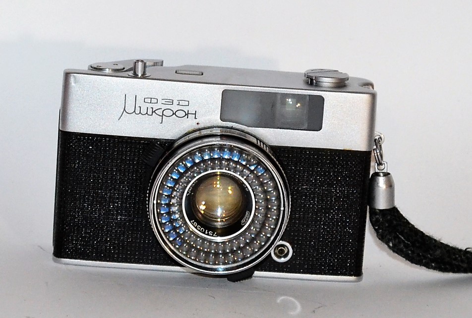 NEAR EXC! SOVIET USSR "FED MICRON" camera, FULL SET