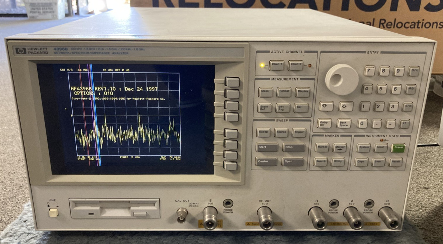HP 4398B 100KHz - 1.8GHz Network Spectrum Impedance Analyzer For Parts *READ