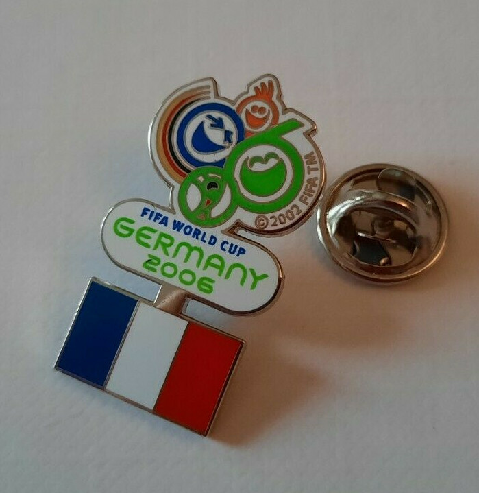FIFA World Cup Germany 2006 France Pin NEW (M83)
