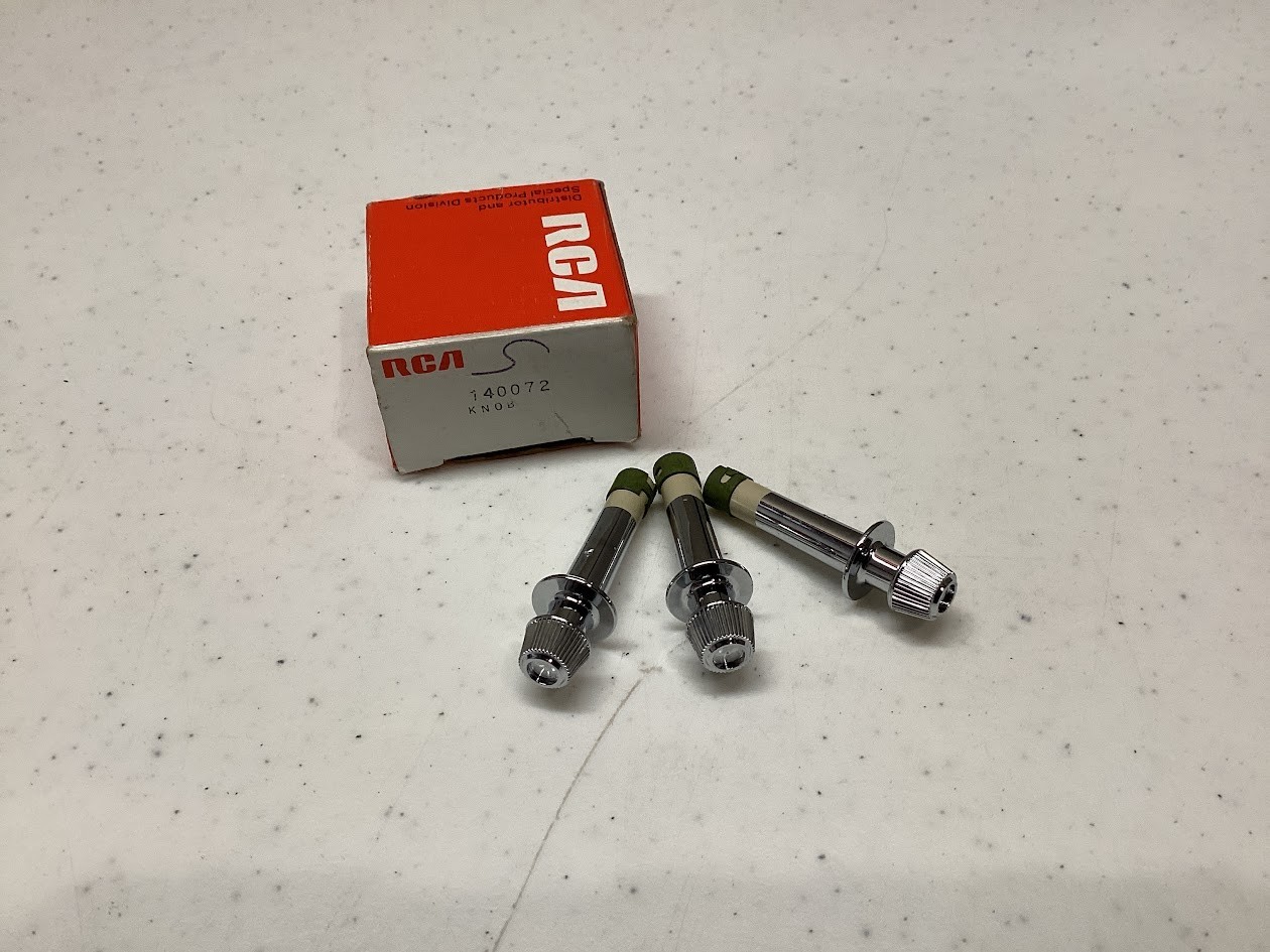 Vintage New Old Stock RCA Part # 140072 Knobs