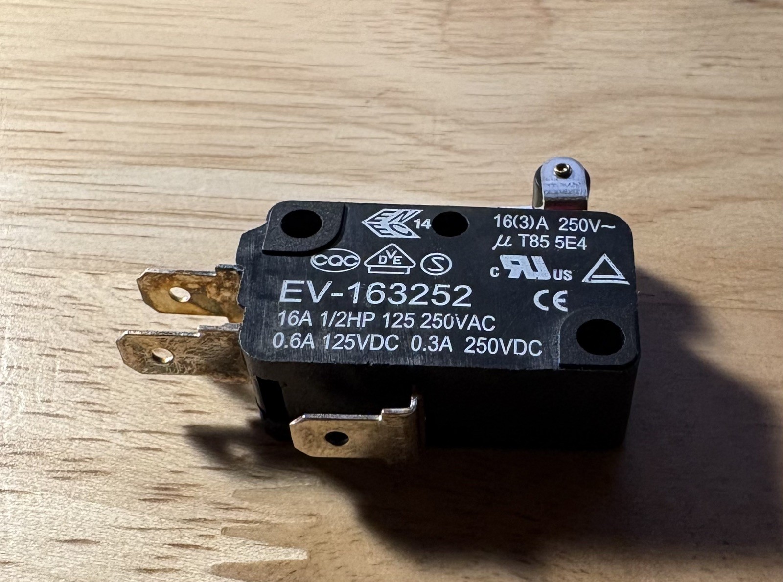 Snorkel 3020033 JLG 7003961, MICROSWITCH