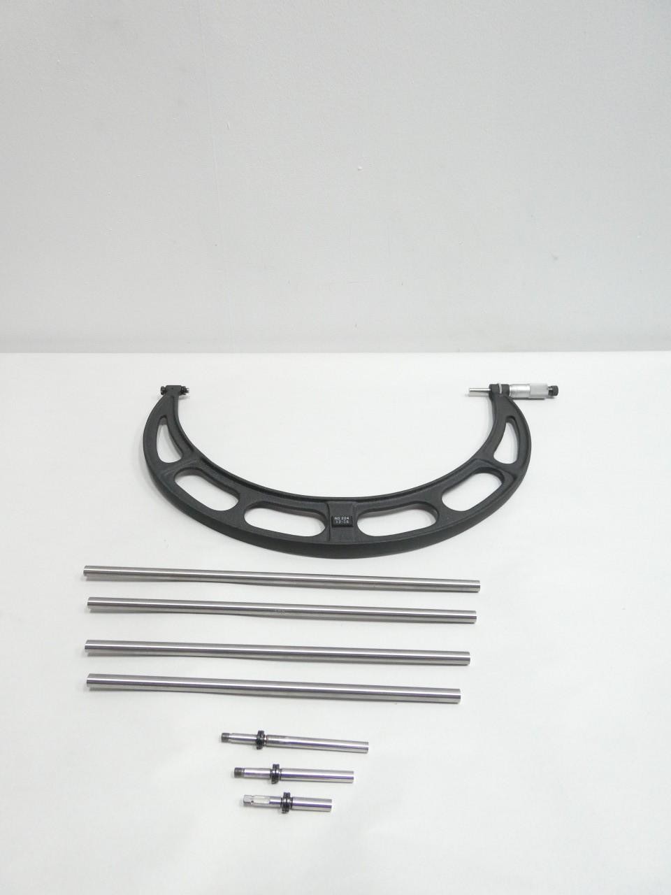 Starrett 224 Outside Micrometer 12-16in