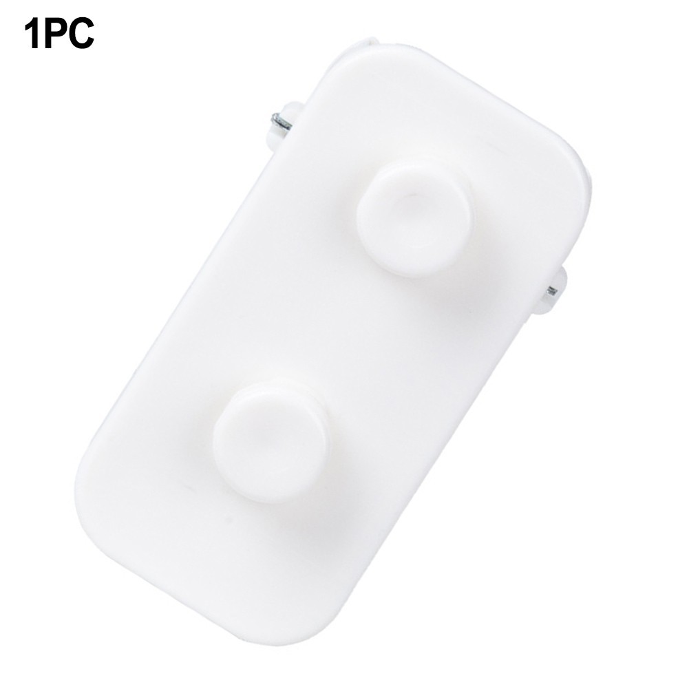 Automatic Release For Equestrian Jump Cup Holder for Safe Horse Competitions