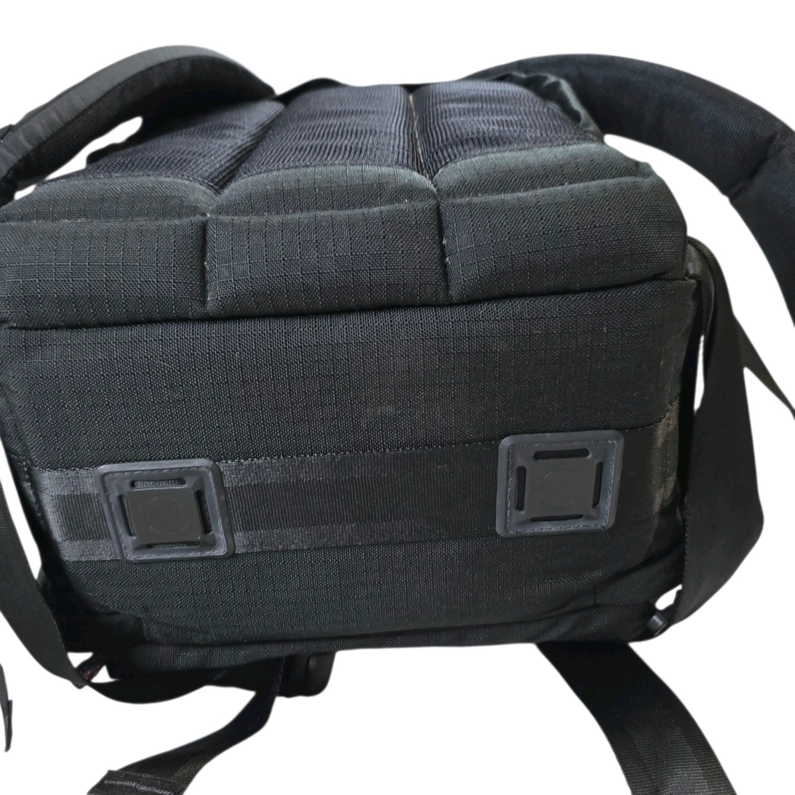 Tamrac 759 Expedition Grade Professional Camera Backpack Compartment For Laptop