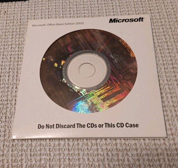 Microsoft Office Basic Edition 2003 Disc (Dell) with Product Key