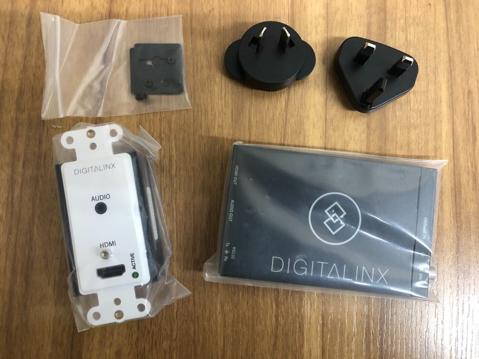 Liberty DL-1H1A-WPKT-W Digitalinx HDMI HDBaseT Wall Plate Extension Set