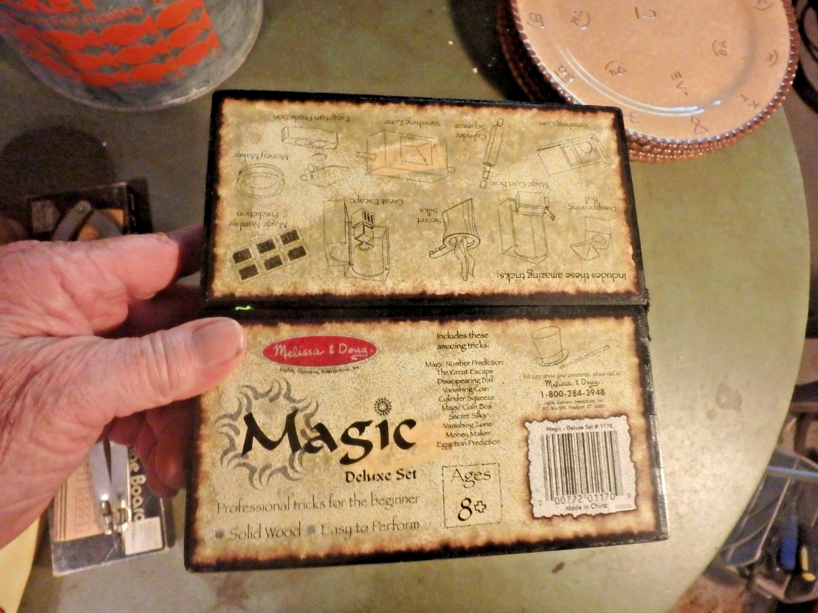 4H- MELISSA & DOUG childs magic set = ages 8+ complete w/ box and inst