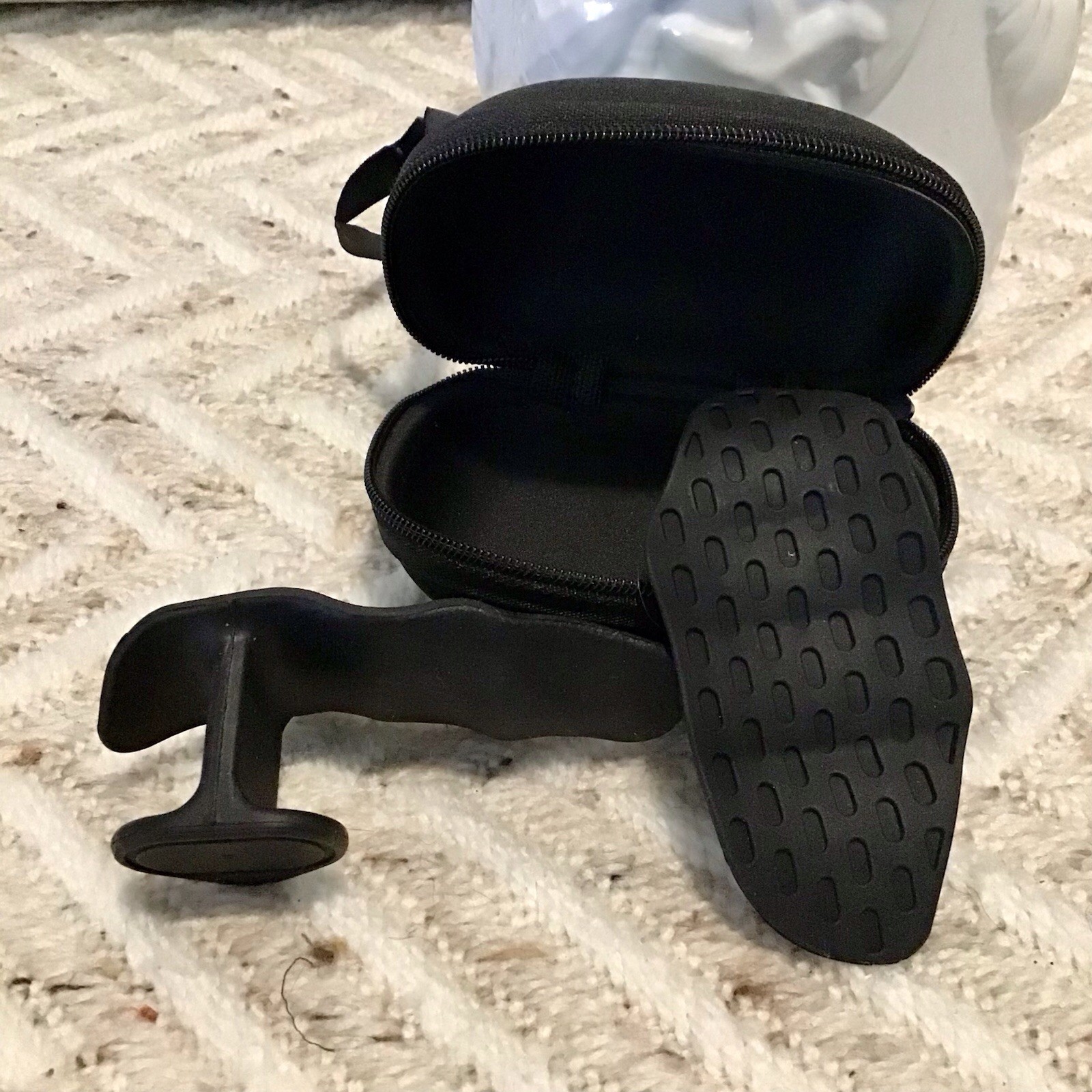 NEW Pair Of Anti Slip Gym Hand Grips - Gloves For Fitness