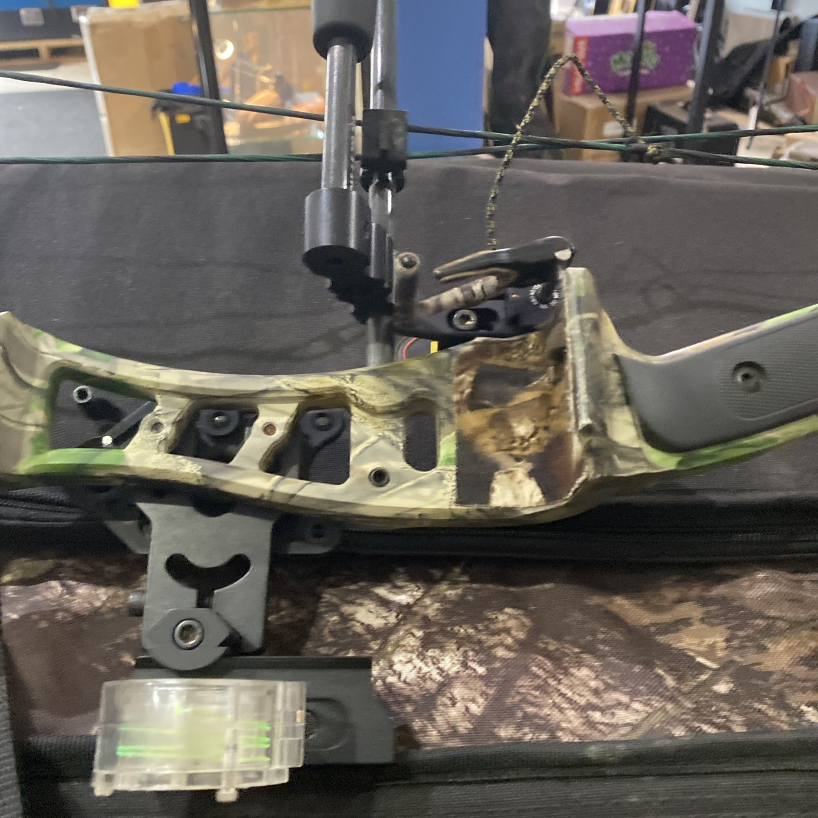 Darton Mach 1 Bow