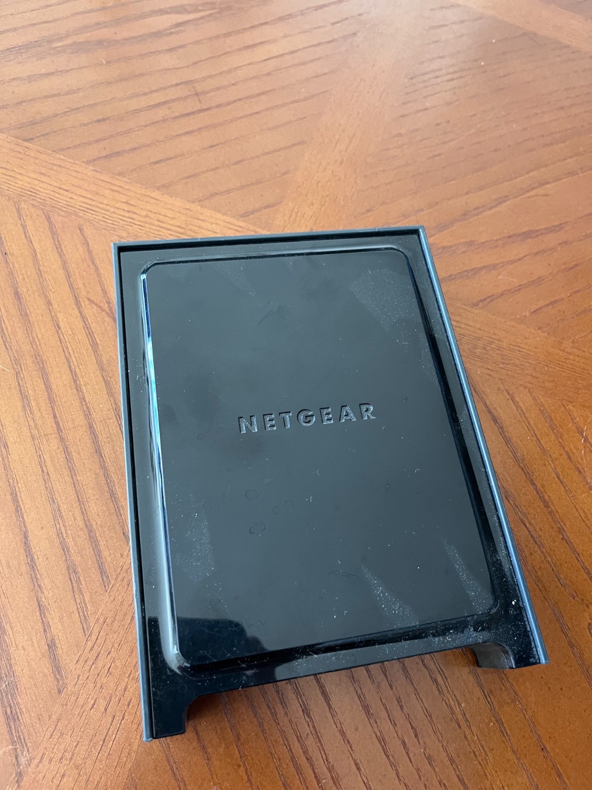 Netgear Wireless-N Technology Router Model WNR2000 with 4 Ethernet Line Ports