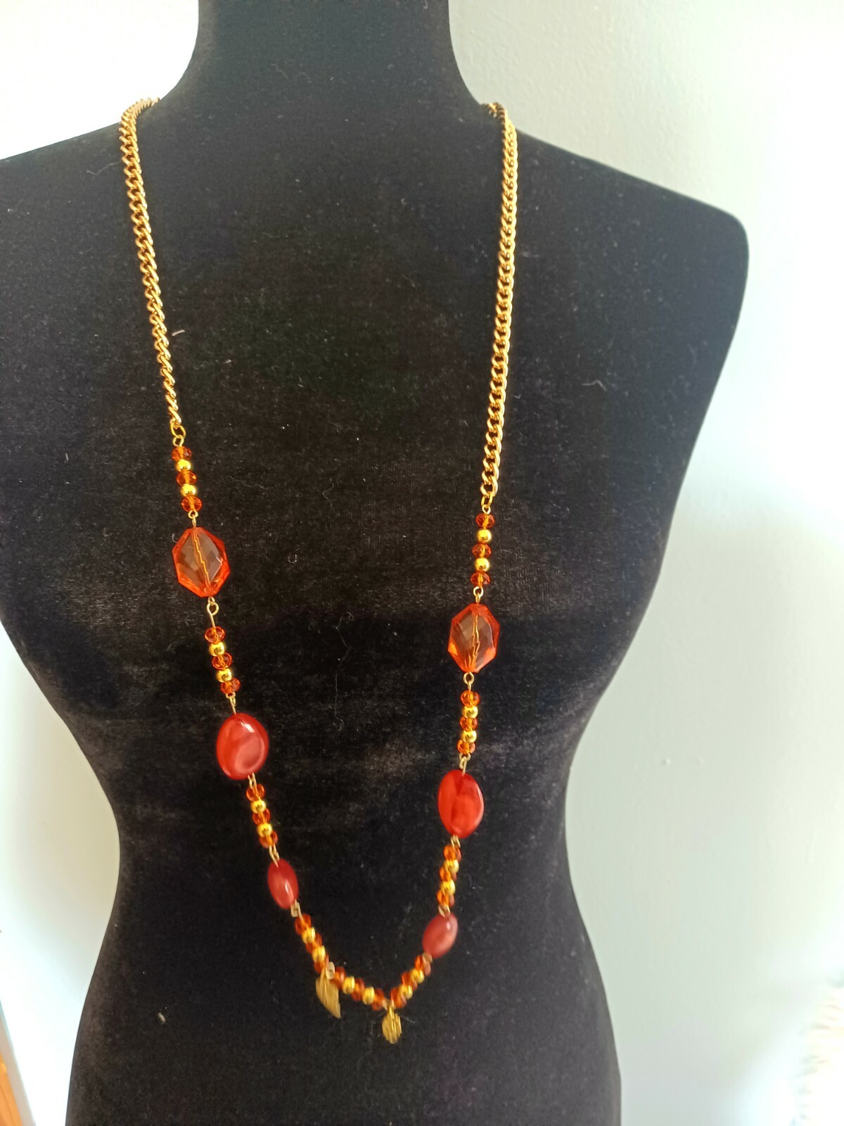 Trendy, versatile and Luxury long chain-bead necklace