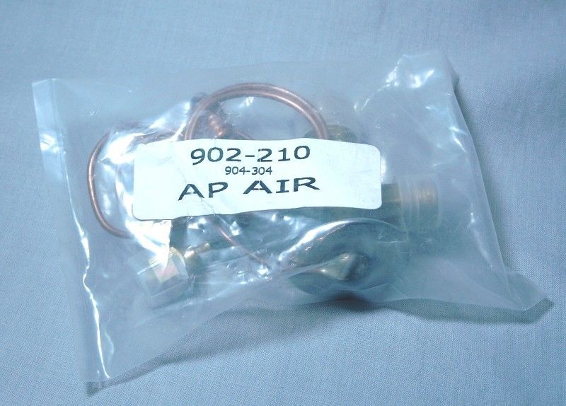 NOS EXPANSION VALVE R12 & R134a COMPATIBLE JOHN DEERE MASSEY FERGUSON 902-210