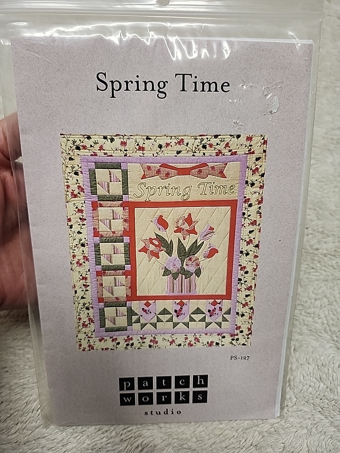 ☆ Patchworks Studio " Spring Time" Pattern Finished Size 32" X 38" Wallhanging