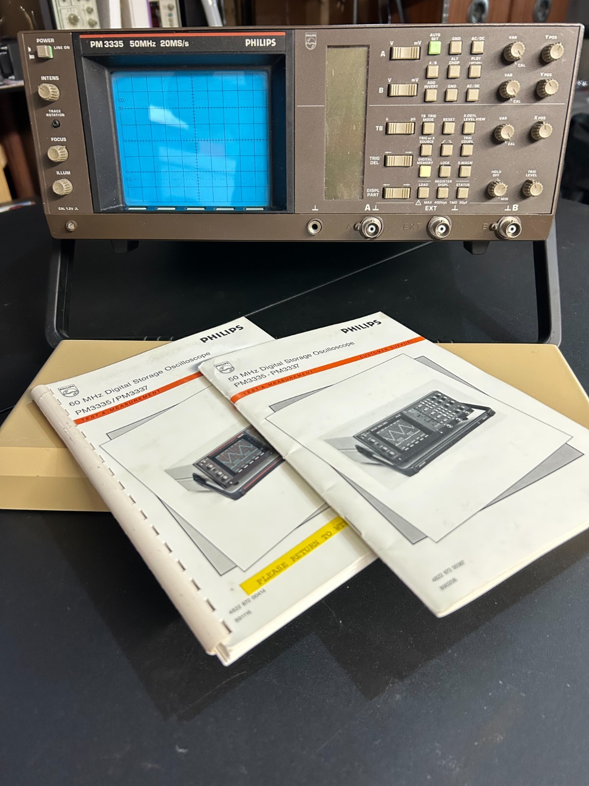 Phillips PM3335 50MHz 20MS/s Oscilloscope