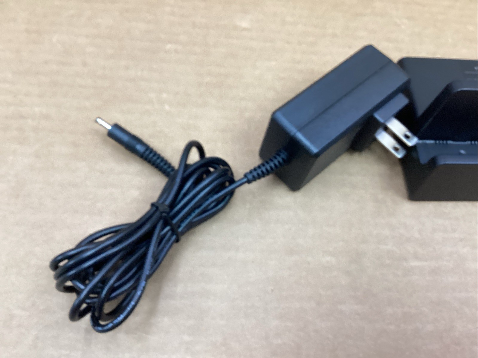 Rocketfish RF-NSDKHU TV Dock Kit For Nintendo Switch - Black