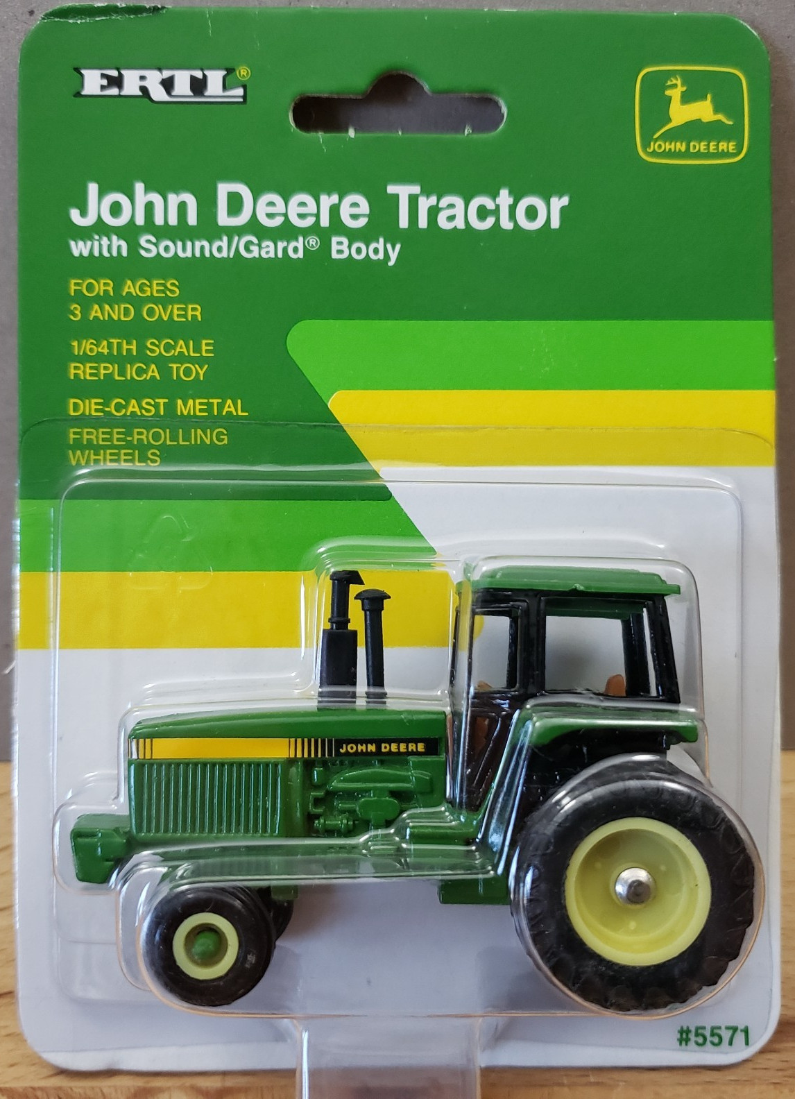 Ertl John Deere Tractor with Sound Gard Body Diecast 1:64