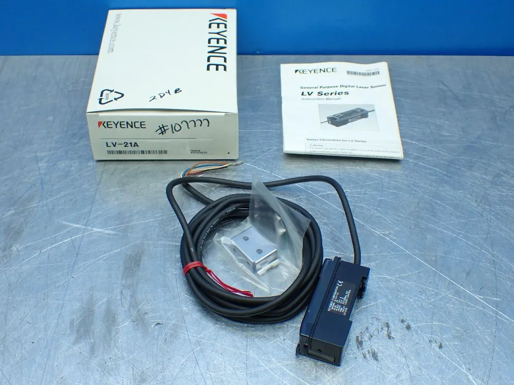 KEYENCE LV-21A MAIN AMPLIFIER UNIT  05250900076