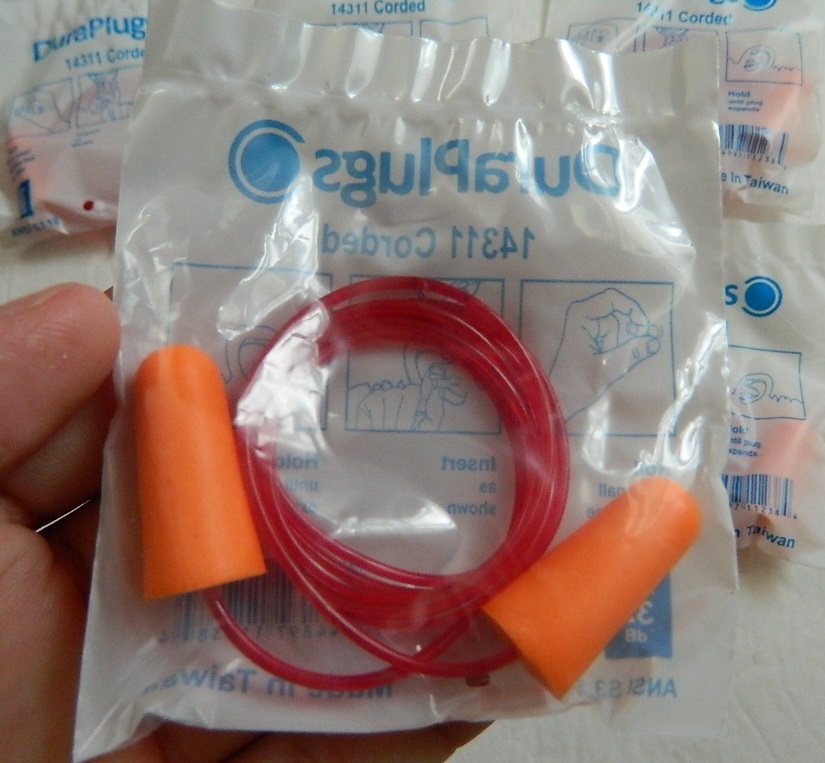 DURAPLUGS SOFT FOAM CONTOURED SHOOTING CORDED PLUGS EARPLUGS 6 PAIRS LOT, 32 dB!
