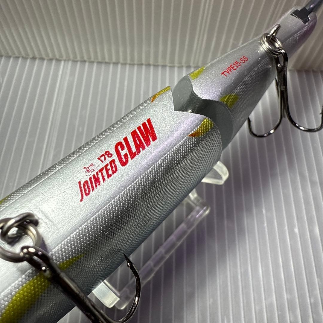 GAN CRAFT JOINTED CLAW Fishing Tackle 1 pcs Used from Japan