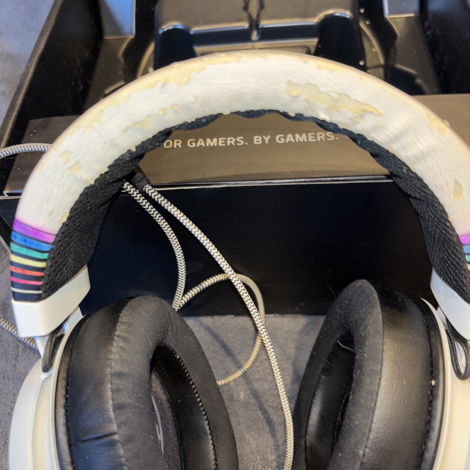 Razer Kraken Multi-Platform Wired Gaming Headset Star Wars Stormtrooper Edition