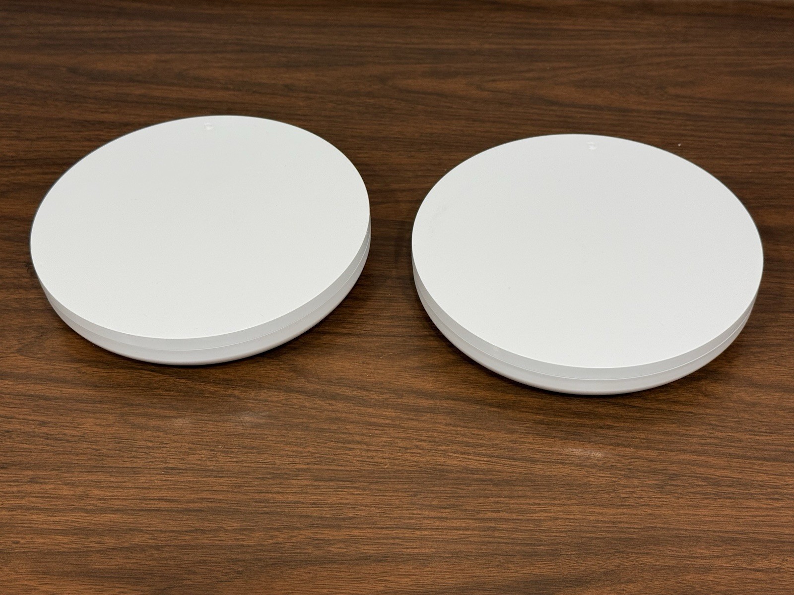 Lot of 2 Araknis 810 Series WAP(AN-810-AP-I-AC)