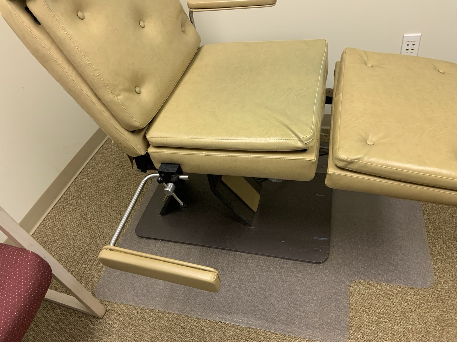 PDM Podiatry chair