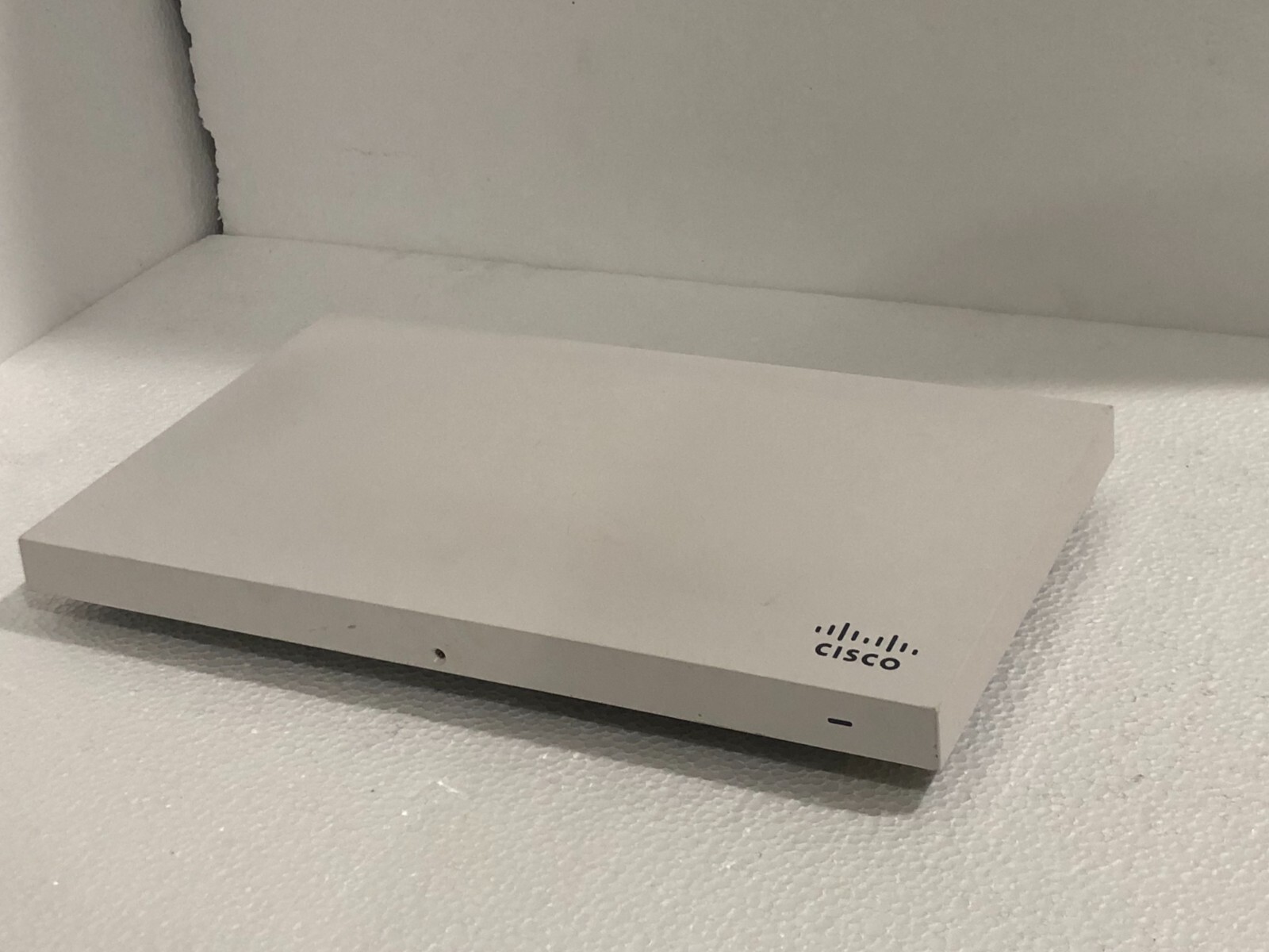 Cisco Meraki MR42-HW  802.11ac Wave 2 Cloud Managed Access Point MR42 UNCLAIMED