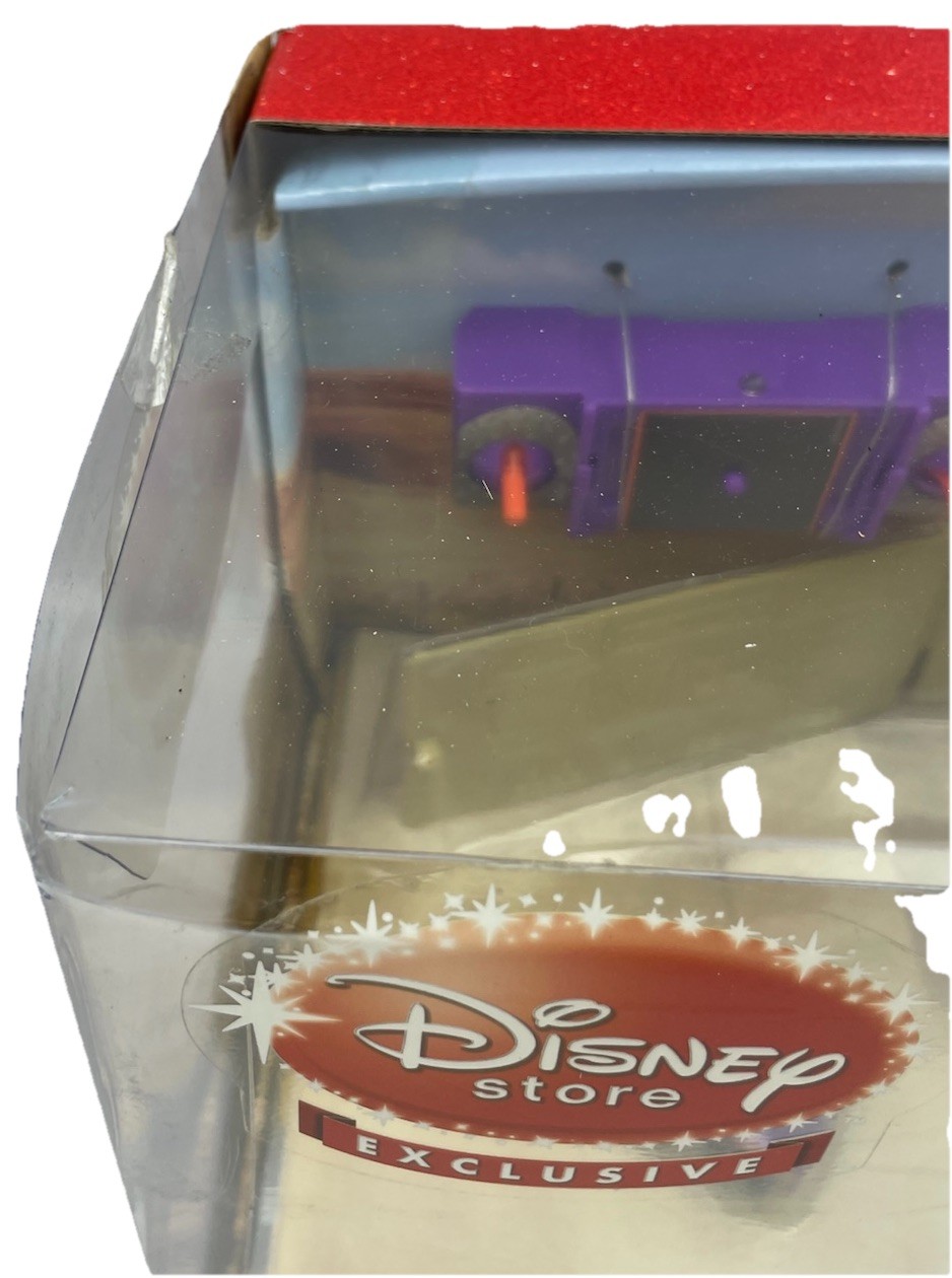 ⭐ Disney Pixar The World of Cars Racing Series Ramone Mini Remote R/C Playset ⭐