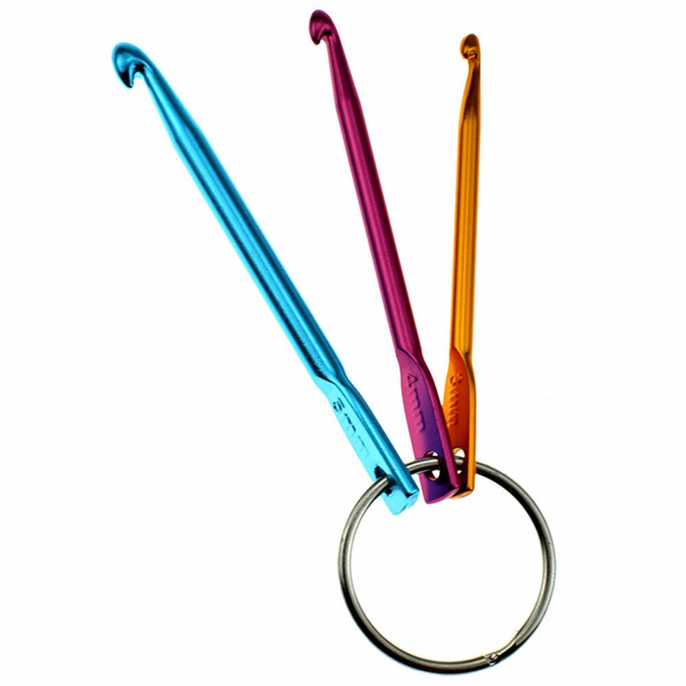 3pcs Crochet Hook Set 3mm 4mm 5mm DIY Yarn Knitting Needles w/ Keychain