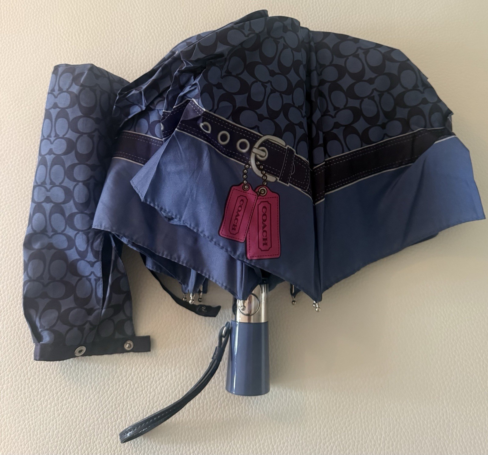 NWOT Coach Signature Navy Mini UV Protection Umbrella