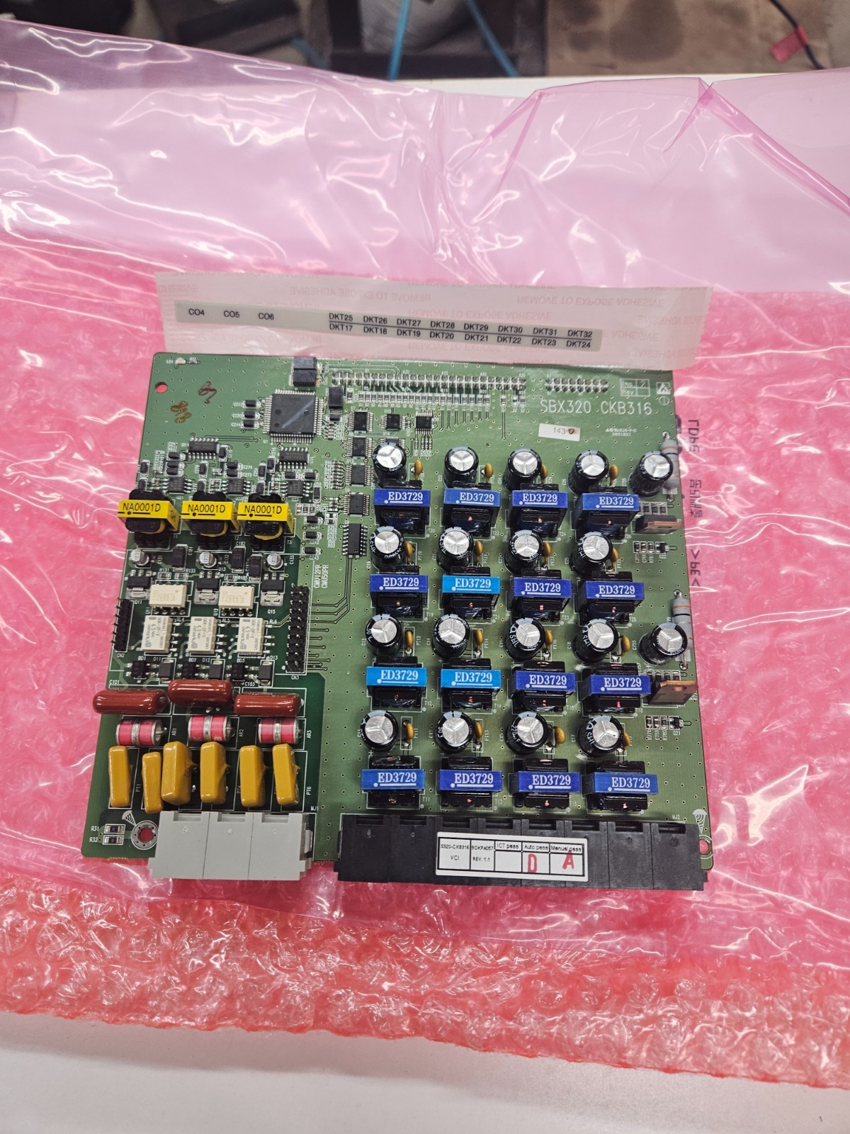 Vertical Communications SBX IP 320 4032-16 4002-03 Cabinet 3 X 16 Expansion Card