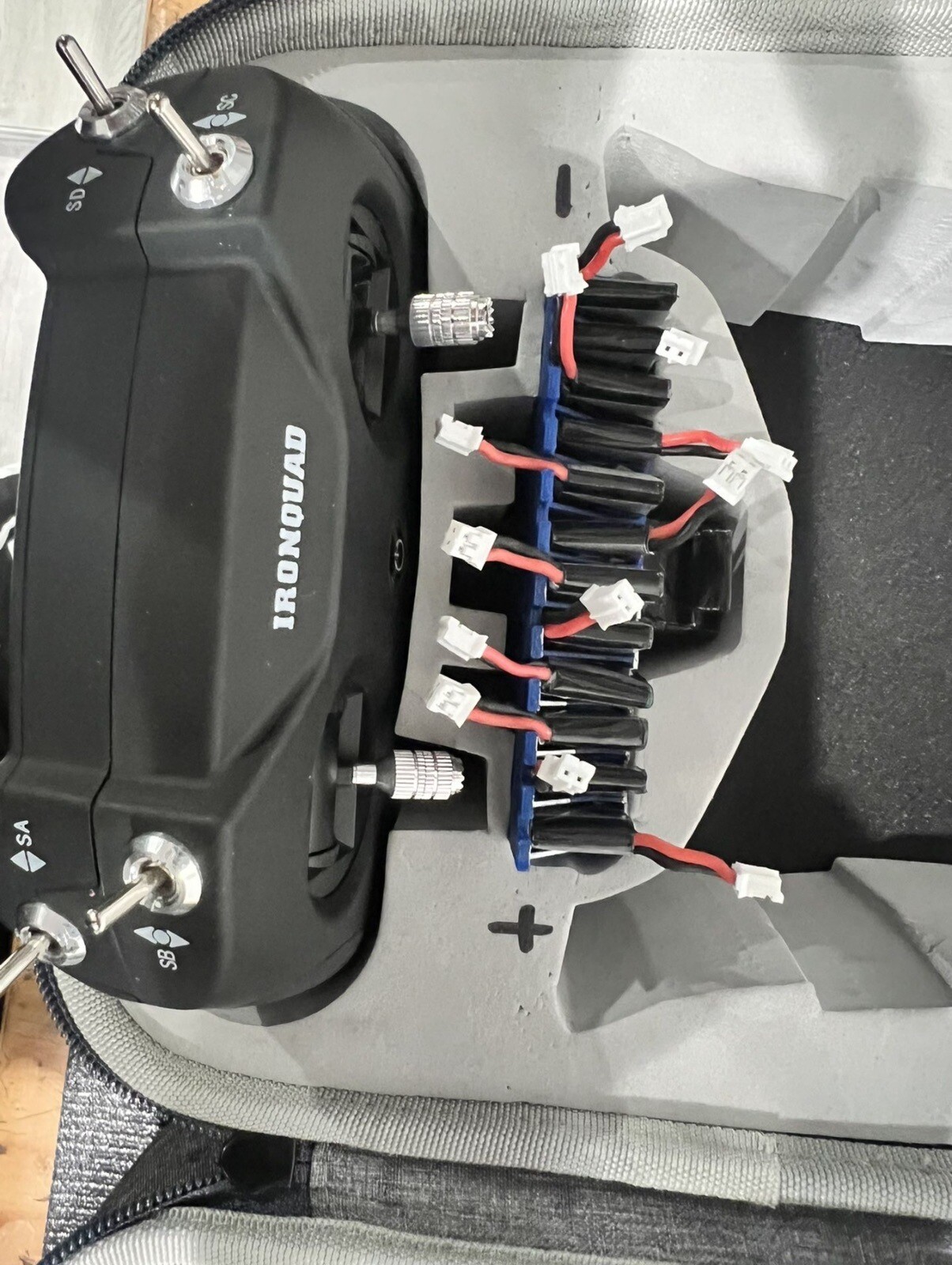 emaxx tinyhawk
