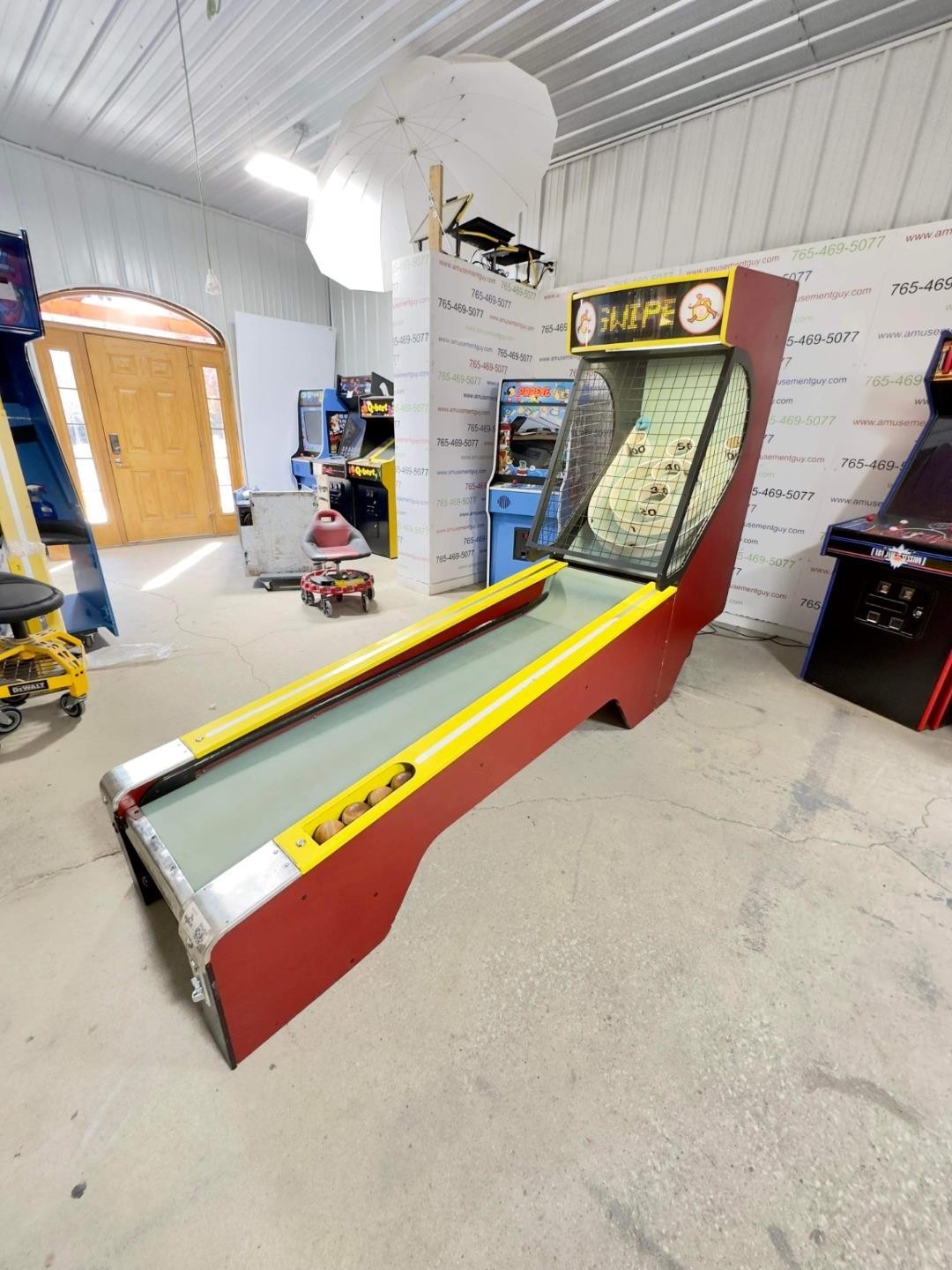 Key Master COIN-OP Merchandiser Game