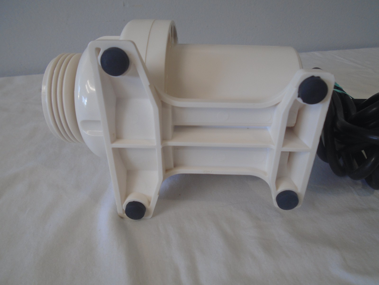 Ecotech Vectra M2 Mobius Ready Centrifugal DC Return Pump