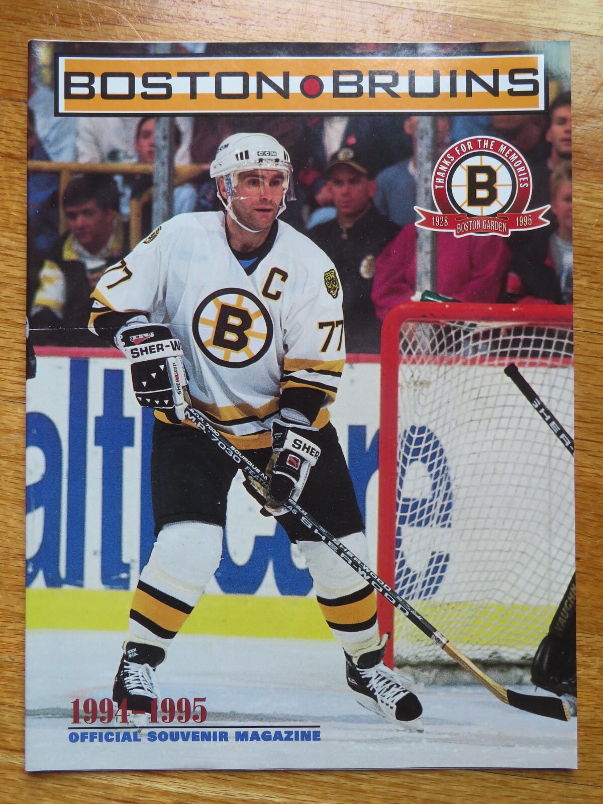 1994-95 Thanks for the Memories BOSTON BRUINS Program RAY BOURQUE CAM NEELY