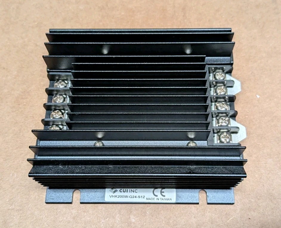 CUI Inc. V-Infinity VHK200W-Q24-S12 Enclosed DC DC Converter (Tested Working)