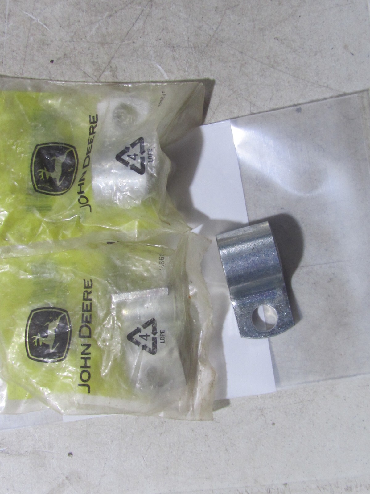 LOT OF 3 GENUINE OEM JOHN DEERE CLAMP T160376