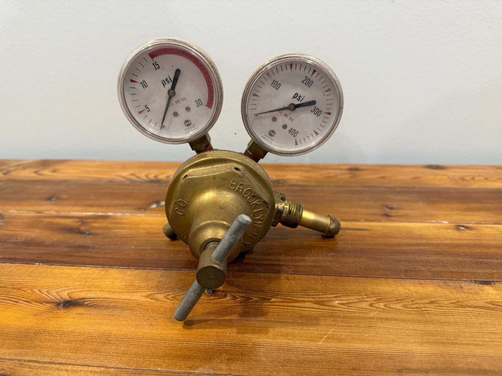Brooklyn NY Acetylene Oxygen Brass Regulator S-S Co.