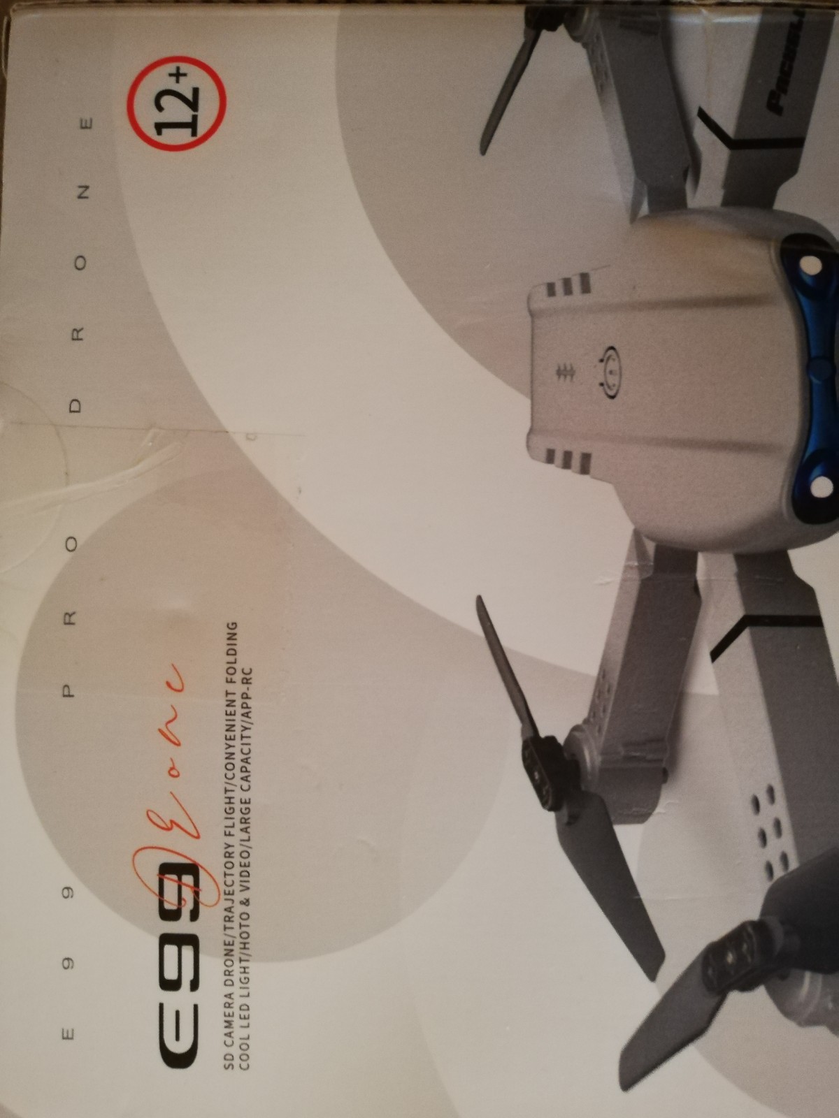 E99 Pro foldable drone / HD camera, remote control, case + accessories + battery
