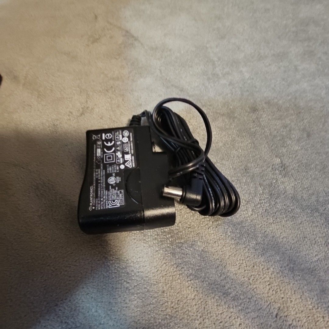 Plantronics Savi W445 Wireless Headset System Complete - Open box